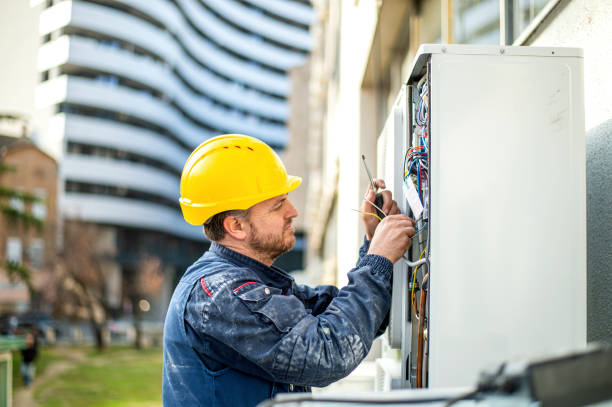 Professional Electrician in Earlville, IL